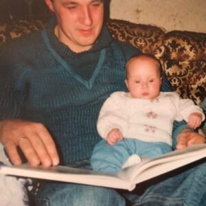 susanne reading as a baby